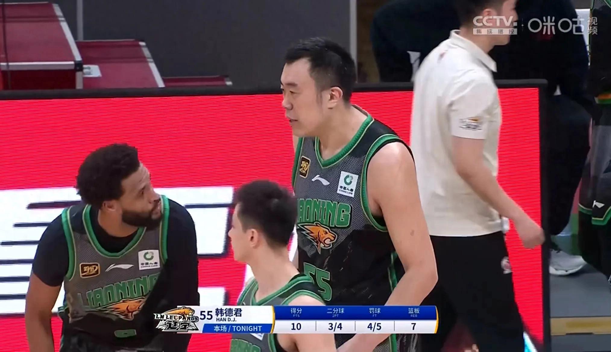 KAIYUN-TheShy迎来十赛季出色发挥，加拿大队观众热烈欢呼！