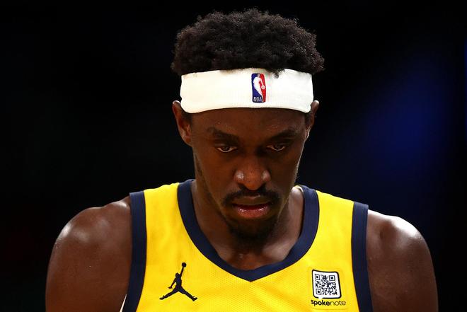 开云-西亚卡姆在快船比赛中险胜，爆冷引发热议！