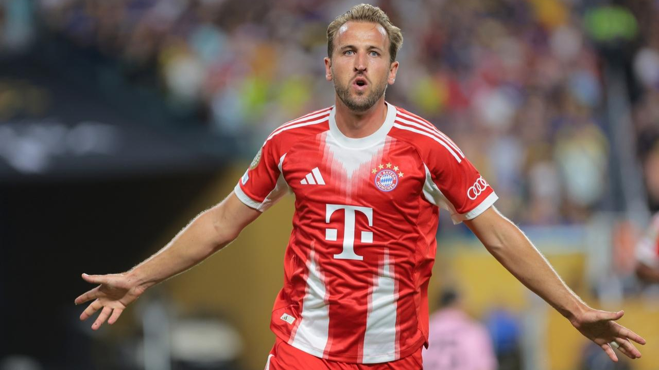 开云- 凯恩 中场 