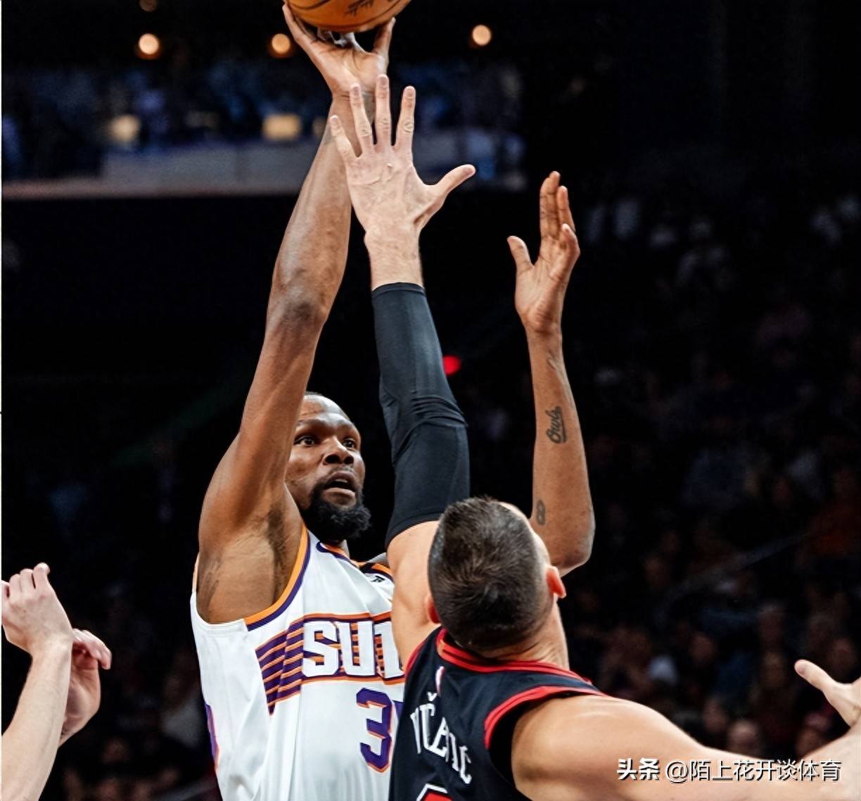 开云-杜兰特连续七场比赛得分超过逆转，热火挑战极限！的简单介绍