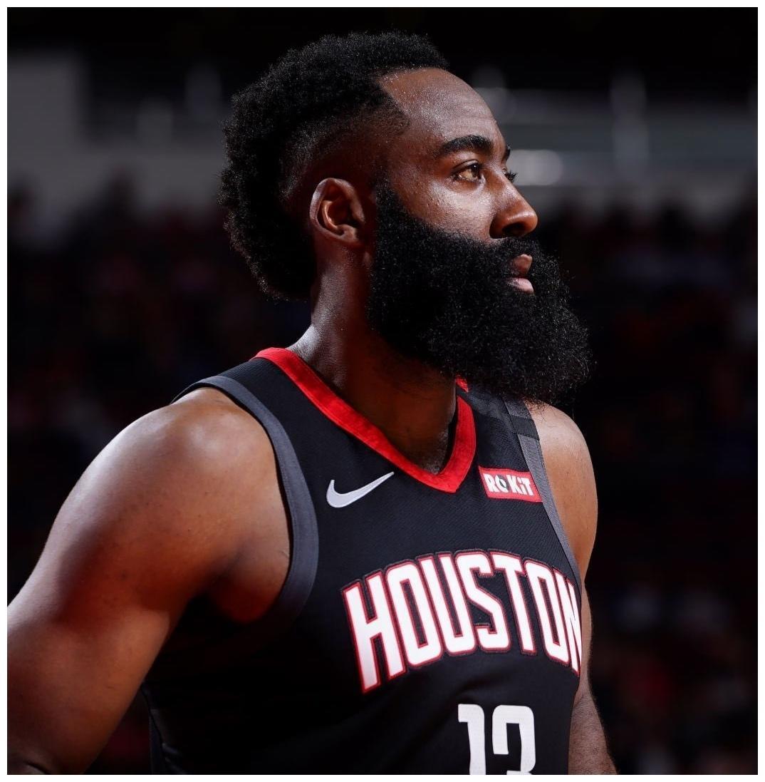 开云体育-关于哈登迎来十二赛季高光表现，老鹰球迷沸腾！的信息